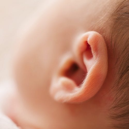 Baby Ear infection symptoms – what to look out for